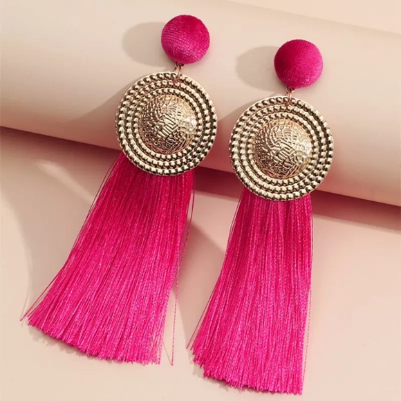 ๐NWT Pink Golden Tassel Ladies Earrings - Picture 3 of 6